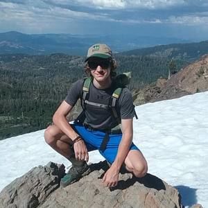 Meet your Posher, Cameron